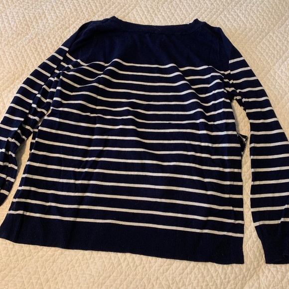 Open side sweater - Picture 3 of 4